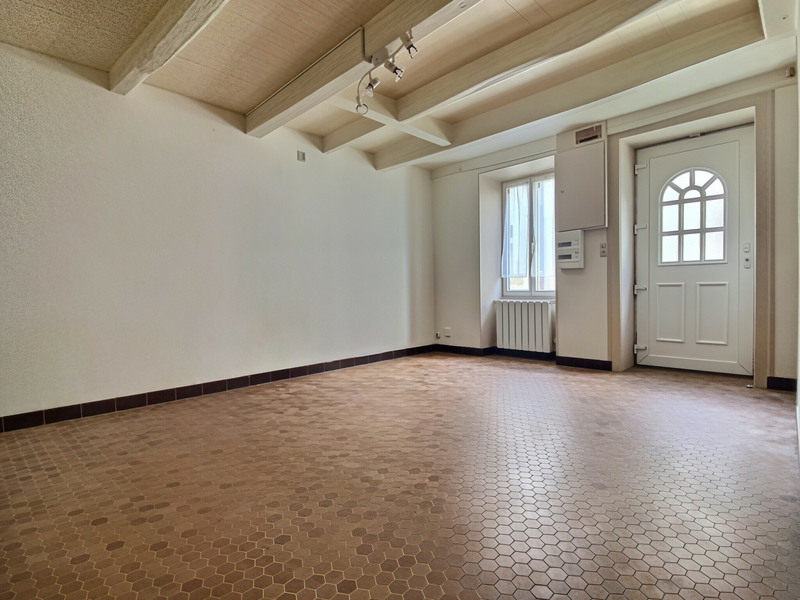 Maison 2 pièces 48 m² · à Surgères · 48 m² · 98 000 €
